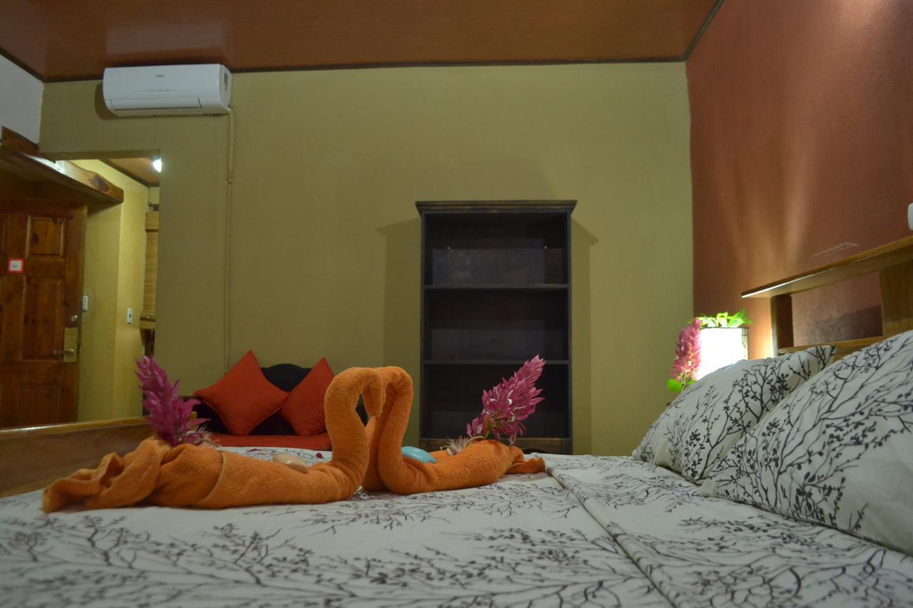 Hotel Rustico Santa Teresa Carmen  Extérieur photo